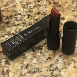 Bare Minerals Luxe-shine lipstick in Statement